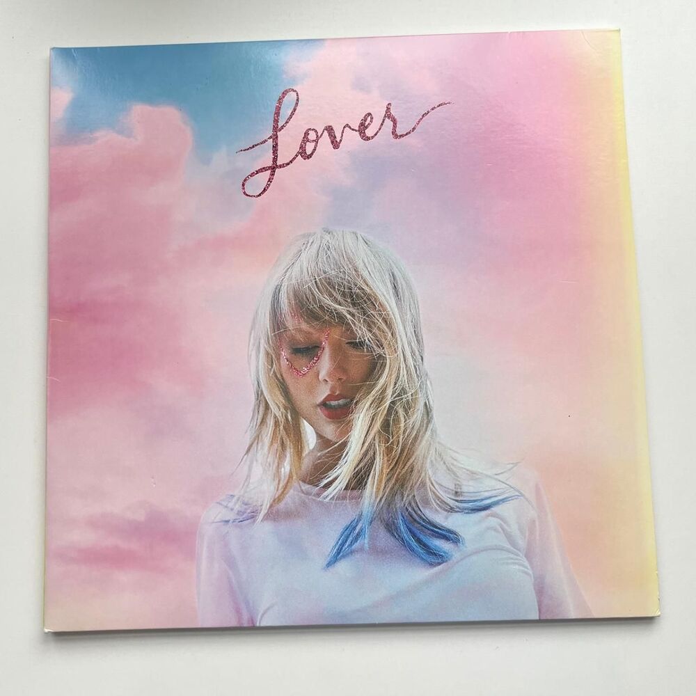 TAYLOR SWIFT LOVER ALBUM LIMITED EDITION TWO RECORDS PINK AND BLUE